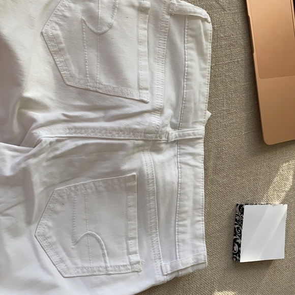 American Eagle Stretch White Skinny Jeans! - Picture 8 of 8